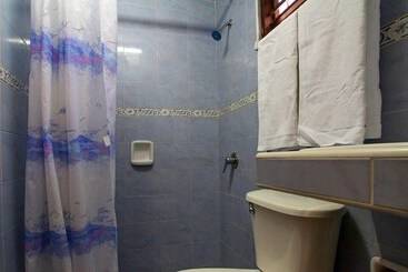 پانسیون Hostal Mar Y Sol