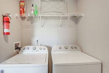 Сельский дом Pet Friendly Kempner Escape Near Parks & Trails!