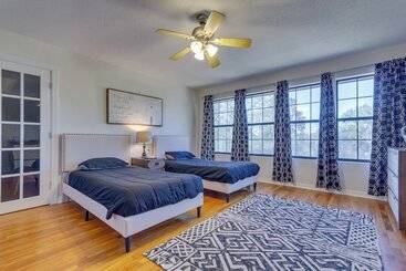 بيت ريفى Waterfront Milton Home W/ Boat Dock!