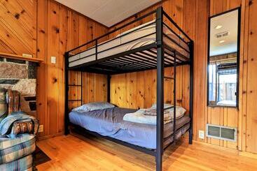 Bunk & Brew Historic Lucas House  Hostel