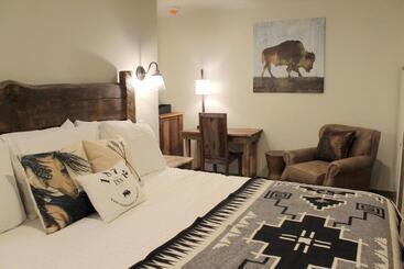 هتل 1872 Inn   Adults Exclusive