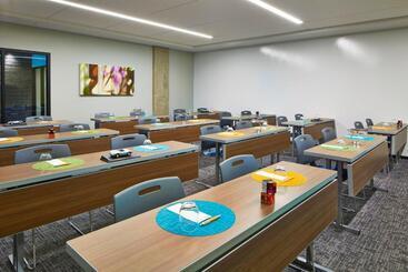 ホテル Aloft Seattle Redmond