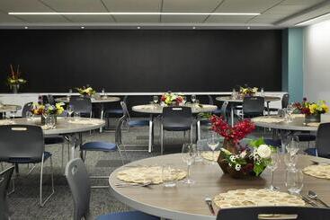 ホテル Aloft Seattle Redmond