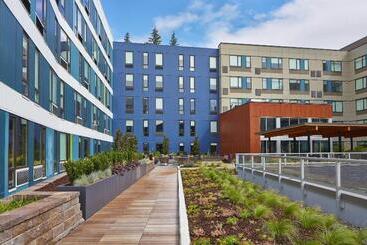 ホテル Aloft Seattle Redmond