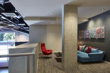 ホテル Aloft Seattle Redmond
