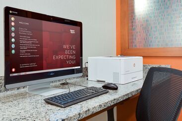 هتل Drury Inn & Suites Fort Myers Airport Fgcu