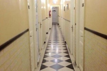هتل Du Moulin