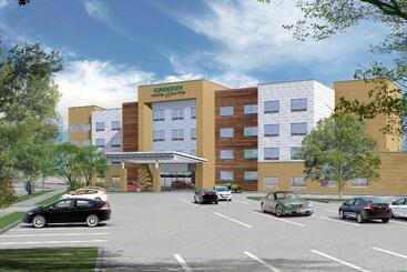 Gundersen Hotel & Suites