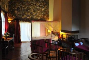 هتل Le Jardin Du Roy