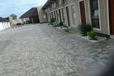 هتل Rundu