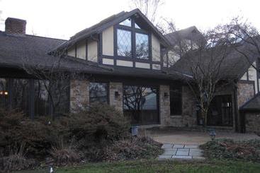 Lancaster Ridge Bed & Breakfast