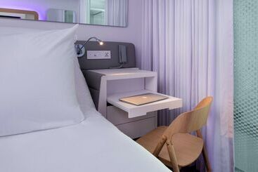 Yotel Boston