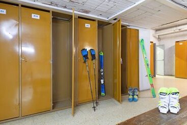 هتل Apartamentos La Solana