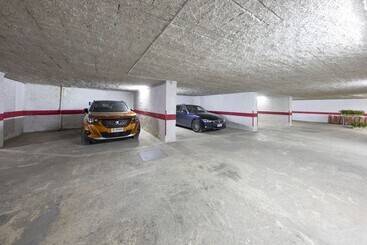 هتل Apartamentos La Solana