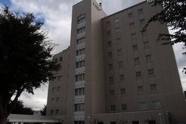 هتل Crown Hills Okaya