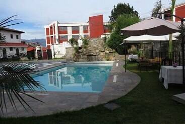 هتل De Turistas Abancay
