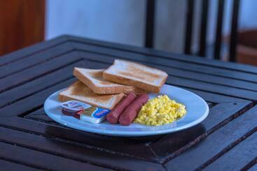 هتل Holiday Haven Ukulhas