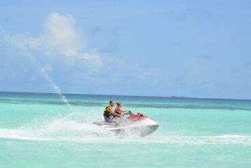 هتل Holiday Haven Ukulhas