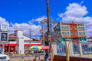 هتل The Machakos Courtyard Inn