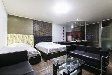 Mong Hotel Seosan