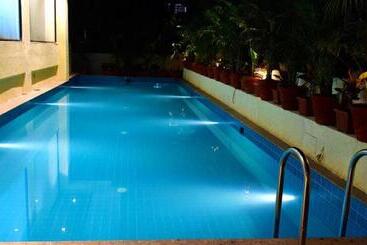 هتل The Flora Grand, Vasco, Goa