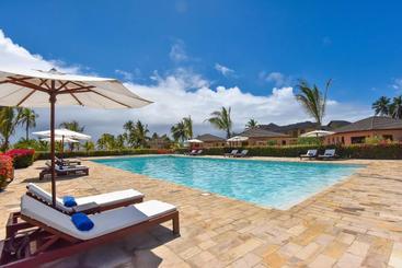 هتل The Sands Beach Resort