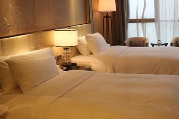 هتل Wanda Realm Fuyang