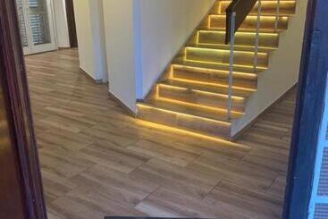 Motel Stari Hrast
