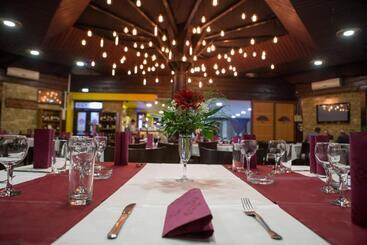 Motel Stari Hrast
