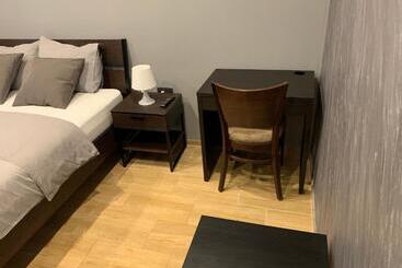 Motel Stari Hrast