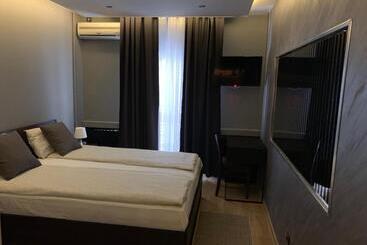 Motel Stari Hrast