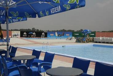 استراحتگاه Etno Selo Moravski Konaci