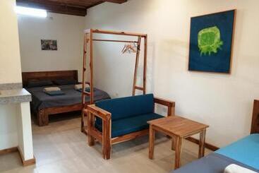 Tagualodge Hostel Manglaralto - Manglaralto