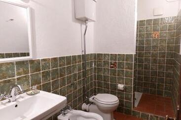 هتل La Rimbecca Greve In Chianti Country Apartments & Rooms