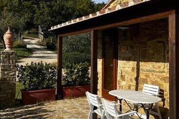 هتل La Rimbecca Greve In Chianti Country Apartments & Rooms