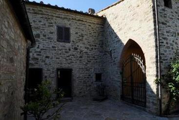 هتل La Rimbecca Greve In Chianti Country Apartments & Rooms