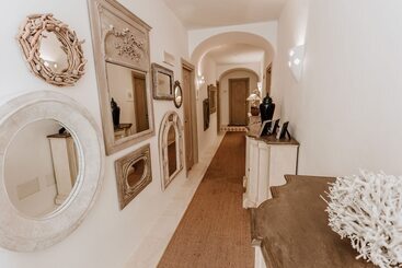 هتل Relais Villa Carola