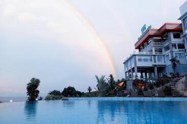 هتل Santika Luwuk  Sulawesi Tengah