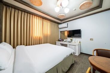 Motel Boryeong  Raemian