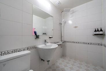 Motel Boryeong  Raemian