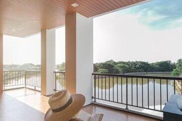 River Hotel Pattani