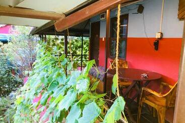 هاستل Goodday Backpackers