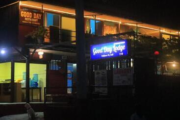 هاستل Goodday Backpackers