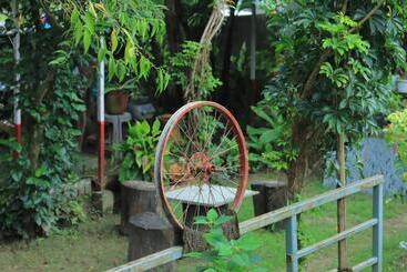 هاستل Goodday Backpackers