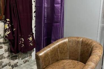 تختخواب و صبحانه Chambre D Hôte Azur Chirongui