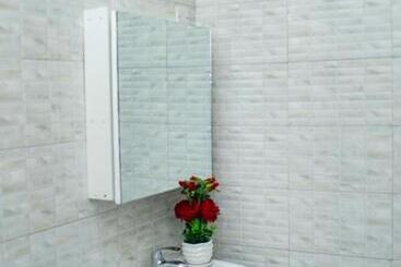 تختخواب و صبحانه Jadea Residence