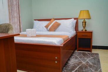 تختخواب و صبحانه Jadea Residence