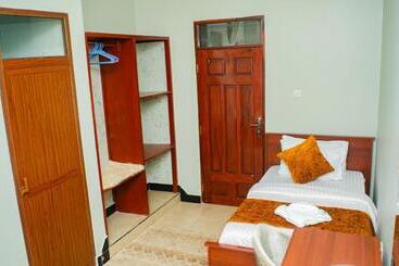 تختخواب و صبحانه Jadea Residence