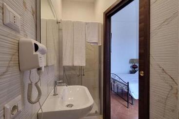 تختخواب و صبحانه Suite Il Ducale