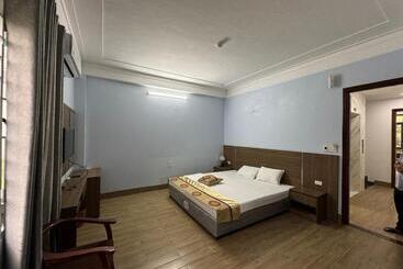 Sunny Hotel Sầm Sơn